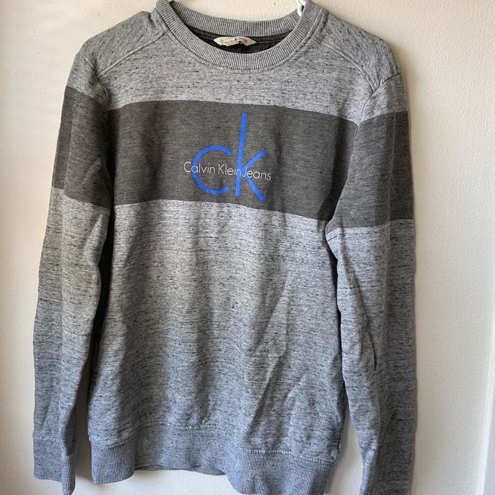 Calvin Klein Sweater